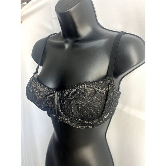 Natori Black Lace Balconette Bra Size 34DDD Sexy Lingerie Romantic Classy - Picture 4 of 11